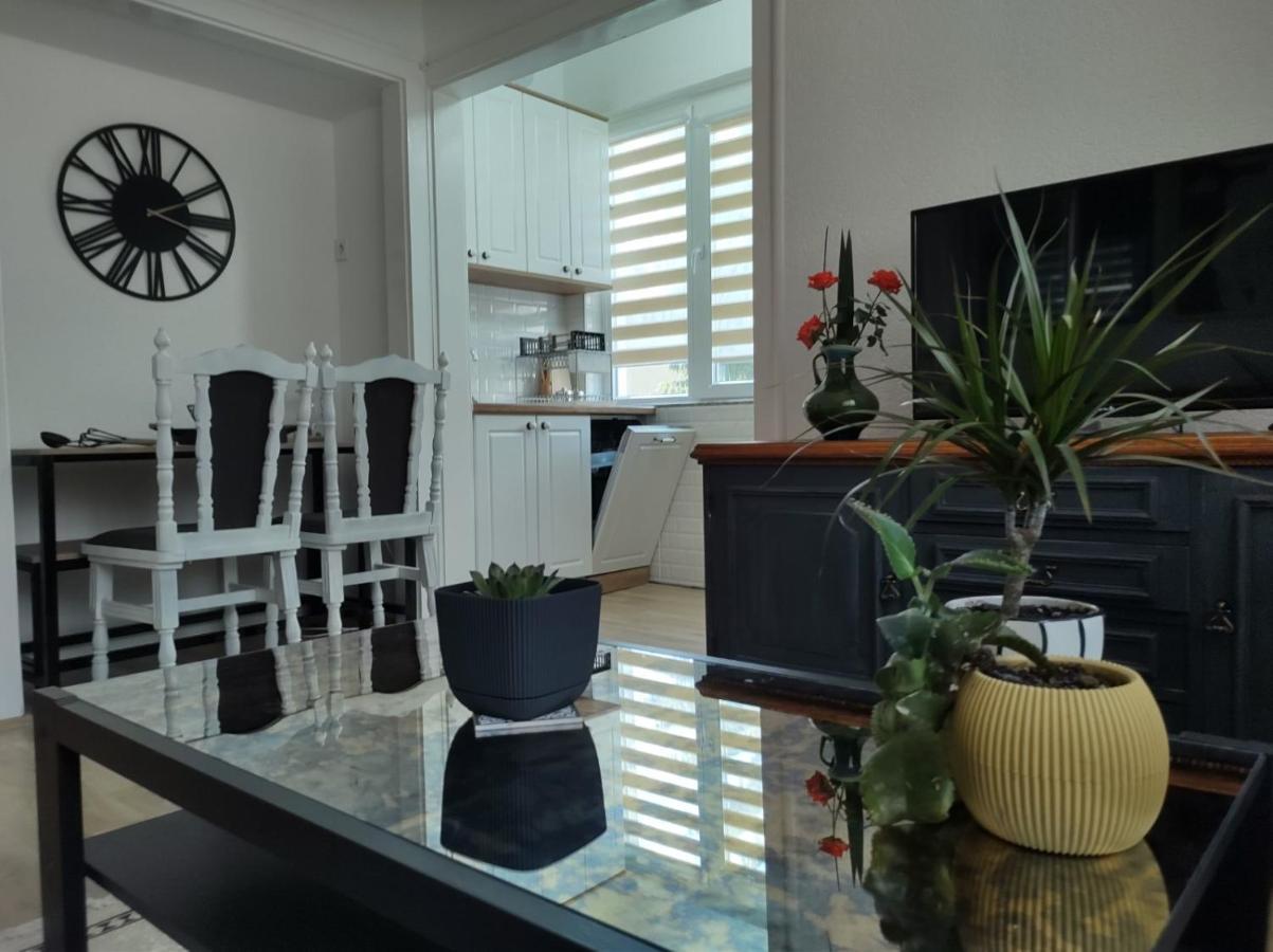 Katerina'S Apartment Manastır Dış mekan fotoğraf