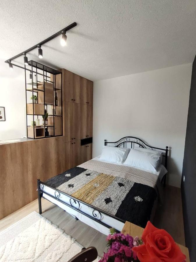 Katerina'S Apartment Manastır Dış mekan fotoğraf
