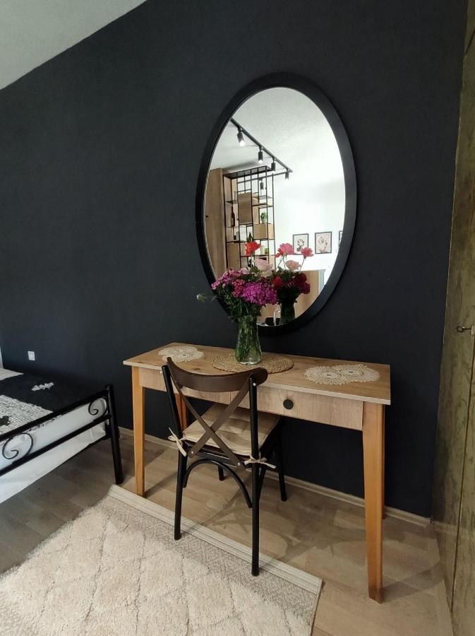 Katerina'S Apartment Manastır Dış mekan fotoğraf